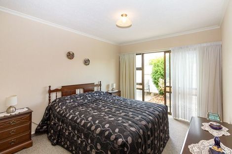 Photo of property in 15 Aintree Crescent, Awapuni, Palmerston North, 4412