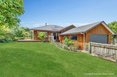 Photo of property in 104a Awaroa Road, Helensville, 0800