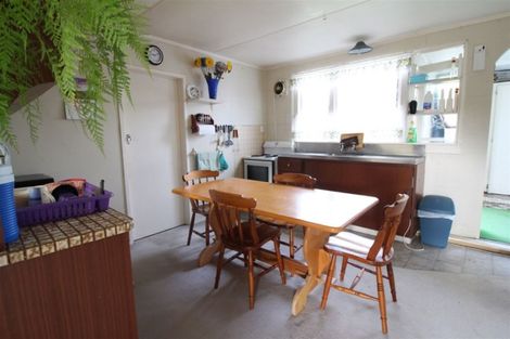 Photo of property in 67 State Highway 27, Tirau, 3410