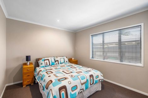 Photo of property in 11 Lewis Way, Poraiti, Napier, 4112