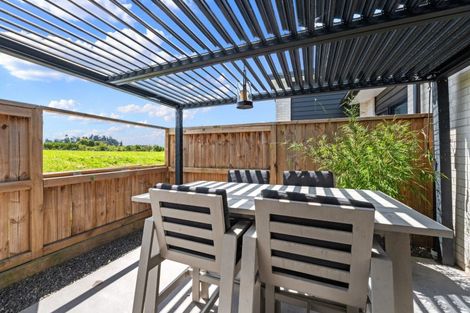 Photo of property in 24 Inaka Place, Poike, Tauranga, 3112