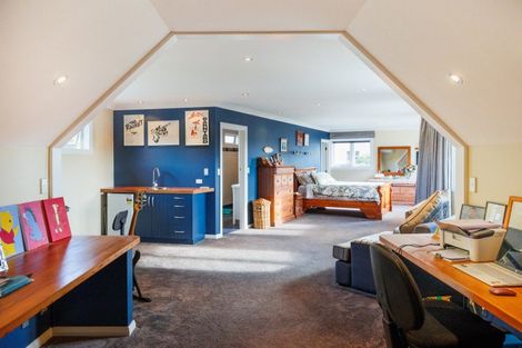 Photo of property in 43 Te Awe Awe Street, Hokowhitu, Palmerston North, 4410