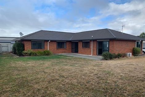 Photo of property in 23 Poplar Grove, Feilding, 4702