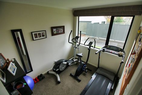 Photo of property in 36a Karina Terrace, Roslyn, Palmerston North, 4414