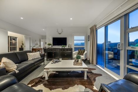 Photo of property in 17 John Burke Drive, Aotea, Porirua, 5024