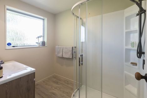 Photo of property in 72 Orrick Crescent, Avondale, Christchurch, 8061