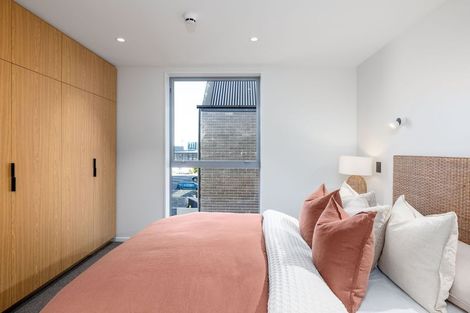 Photo of property in 1/360 Montreal Street, Christchurch Central, Christchurch, 8013