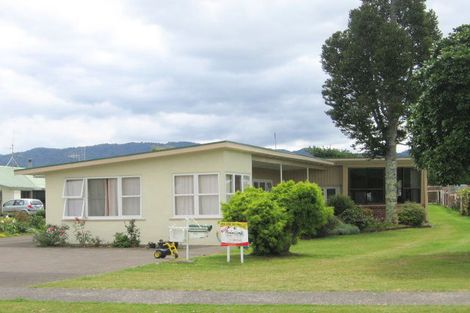 Photo of property in 96 Park Road, Katikati, 3129