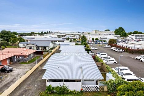 Photo of property in 1/209 Mcleod Street, Camberley, Hastings, 4120