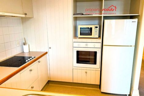 Photo of property in Kelvin House, 5c/16 The Terrace, Wellington Central, Wellington, 6011