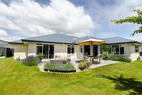 Photo of property in 10 Phoenix Place, Cromwell, 9310