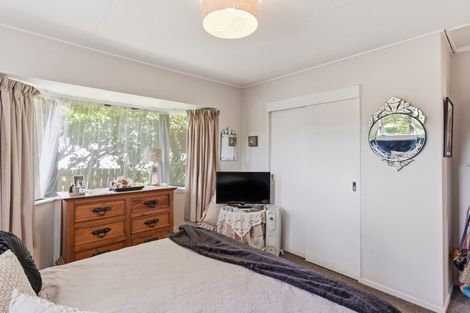 Photo of property in 5 Dennis Taylor Court, Paraparaumu, 5032