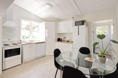 Photo of property in 53 Owen Street, Newtown, Wellington, 6021