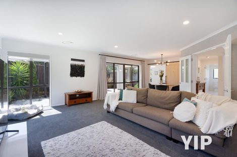 Photo of property in 59 Te Puia Drive, Aotea, Porirua, 5024