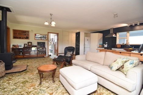 Photo of property in 264 High Street South, Carterton, 5713