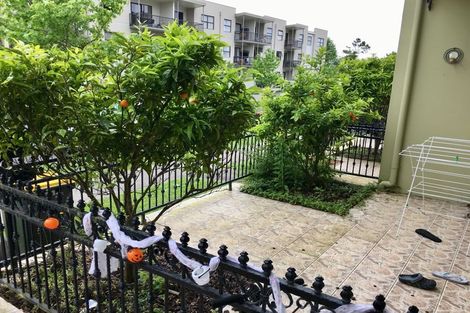 Photo of property in 7/44 Carlos Drive, Flat Bush, Auckland, 2016