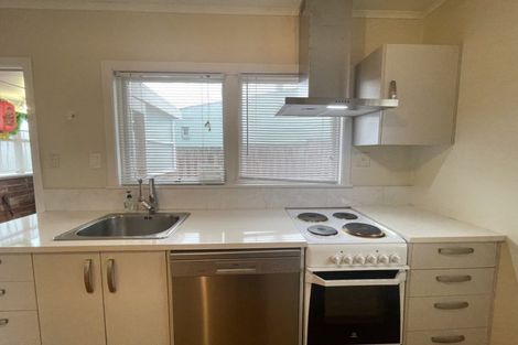 Photo of property in 8/12 Raines Avenue, Forrest Hill, Auckland, 0620