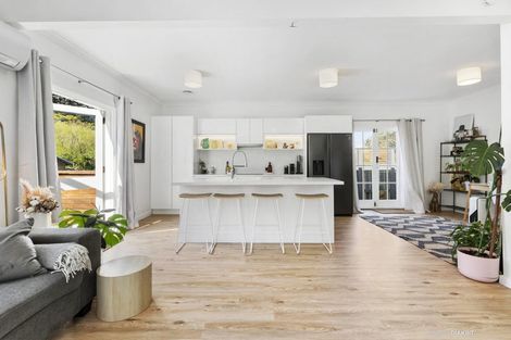 Photo of property in 86 Happy Valley Road, Owhiro Bay, Wellington, 6023