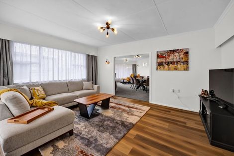 Photo of property in 128 Waihi Road, Hawera, 4610