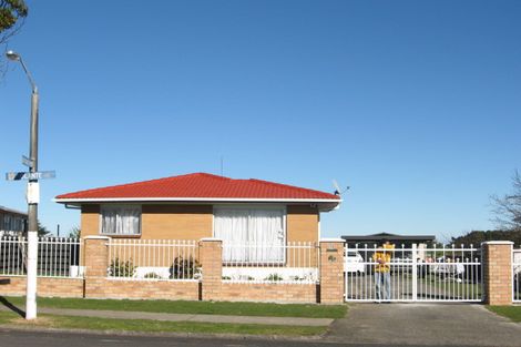Photo of property in 23 Volante Avenue, Wattle Downs, Auckland, 2103