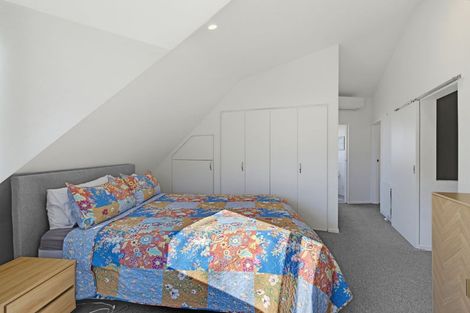 Photo of property in 2/280 Memorial Avenue, Burnside, Christchurch, 8053