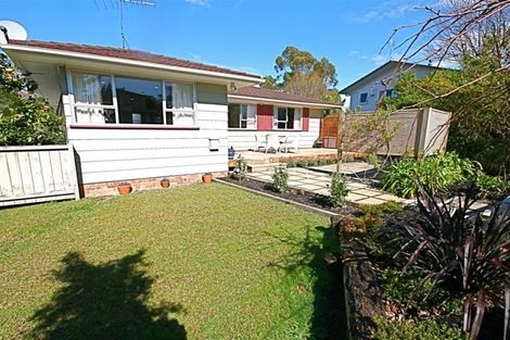 Photo of property in 83 Advene Road, Cockle Bay, Auckland, 2014