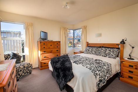 Photo of property in 35 Eureka Street, Alexandra, 9320