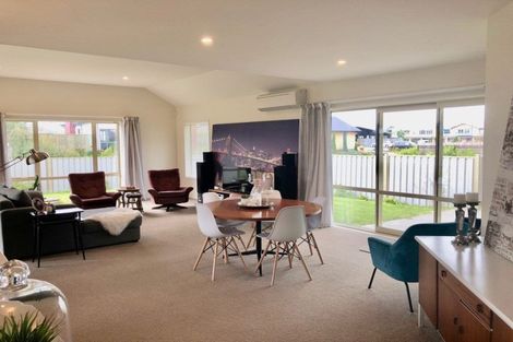 Photo of property in 11 Pakura Street, Pegasus, 7612