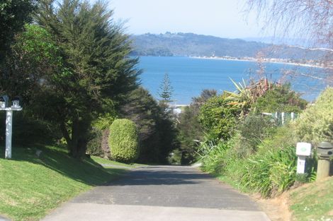 Photo of property in 10 Punga Place, Whitianga, 3510