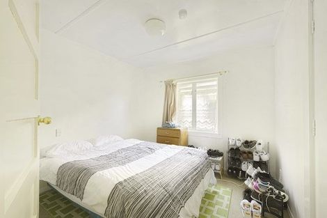 Photo of property in 165 Shakespeare Road, Bluff Hill, Napier, 4110