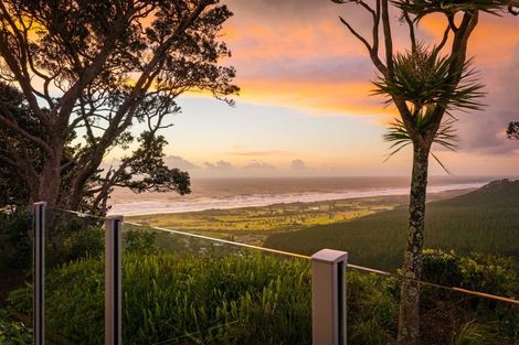 Photo of property in 107 Oaia Road, Muriwai, Waimauku, 0881