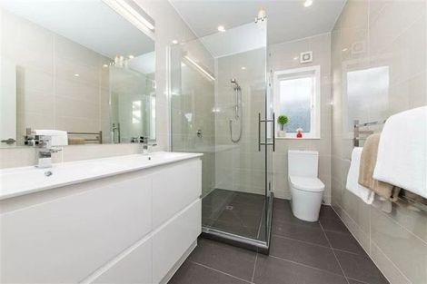 Photo of property in 53b Woodglen Road, Glen Eden, Auckland, 0602
