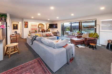 Photo of property in 122 Rob Roy Lane, Wanaka, 9305