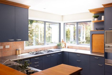 Photo of property in 9 Karen Lane, Beckenham, Christchurch, 8023