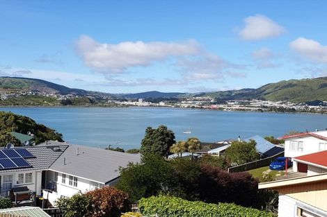 Photo of property in 4 Inlet View, Titahi Bay, Porirua, 5022
