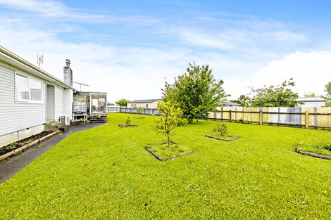 Photo of property in 65 Cargill Street, Papakura, 2110