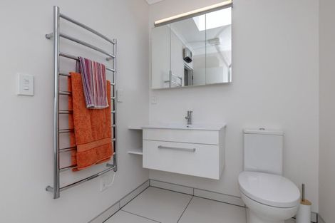 Photo of property in 80 The Esplanade, Raumati South, Paraparaumu, 5032