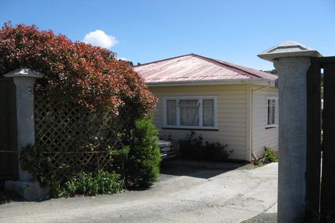 Photo of property in 64 Tipahi Street, Nelson South, Nelson, 7010