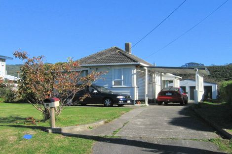Photo of property in 16 Mataiwhetu Street, Takapuwahia, Porirua, 5022