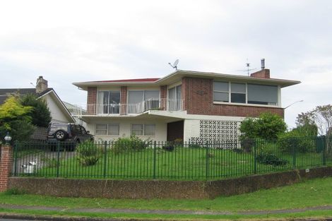 Photo of property in 22 Glenside Avenue, Pakuranga, Auckland, 2010
