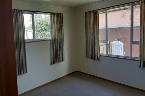 Photo of property in 44 Burnett Street, Oxford, 7430