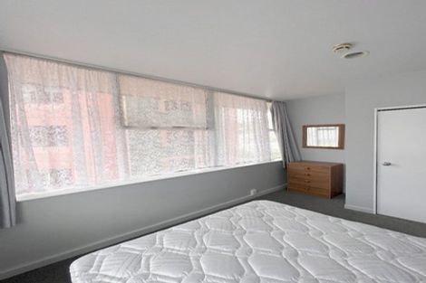 Photo of property in Terrace Tower Apartments, 9b/126 The Terrace, Wellington Central, Wellington, 6011
