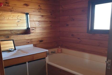 Photo of property in 118 Racecourse Road, Waiuku, 2123