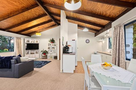 Photo of property in 84a Anich Road, Massey, Auckland, 0614