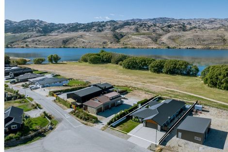 Photo of property in 8 Pegasus Court, Mount Pisa, Cromwell, 9383