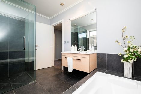 Photo of property in 51a Douglas Mclean Avenue, Marewa, Napier, 4110