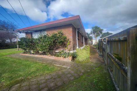 Photo of property in 35 Orangewood Drive, Northpark, Auckland, 2013