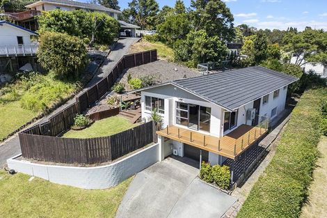 Photo of property in 3 Vari Place, Bayview, Auckland, 0629