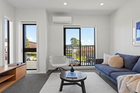 Photo of property in 25/28 Westgate Drive, Westgate, Auckland, 0614