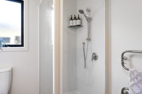 Photo of property in 20 Katelyn Place, Kinloch, Taupo, 3385